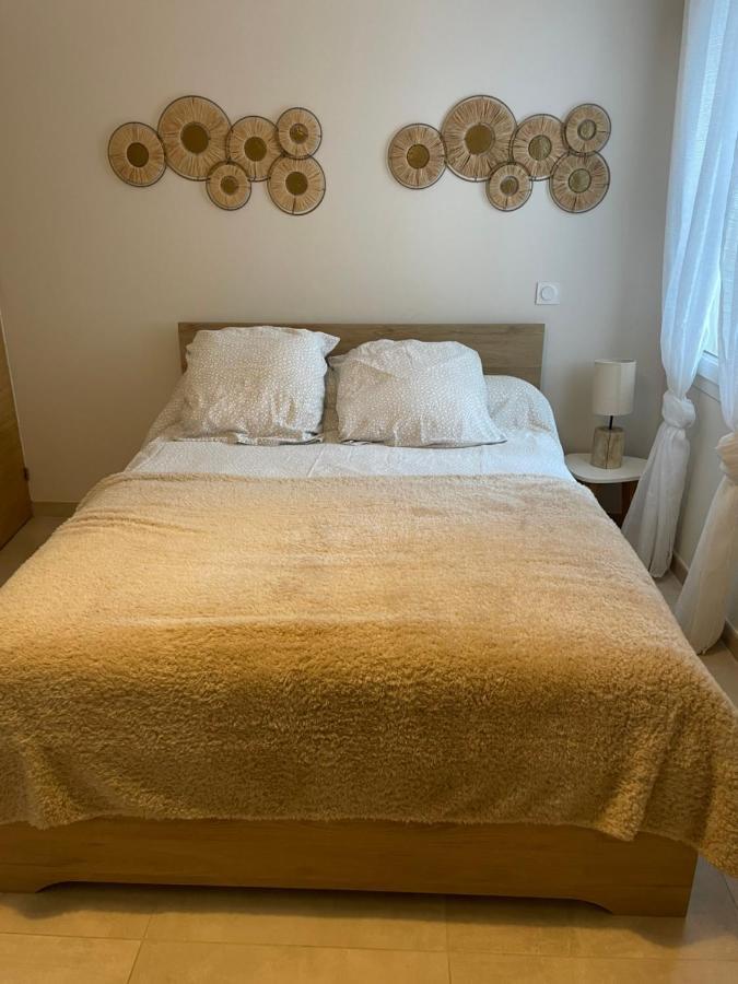 T2 Calme Avec Vue Mer Et Borne De Recharge Sur Demande Bastia  Bagian luar foto