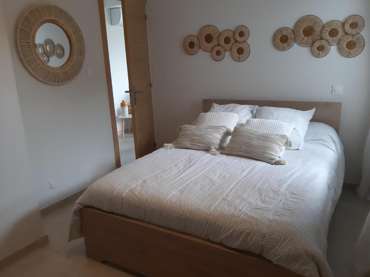T2 Calme Avec Vue Mer Et Borne De Recharge Sur Demande Bastia  Bagian luar foto